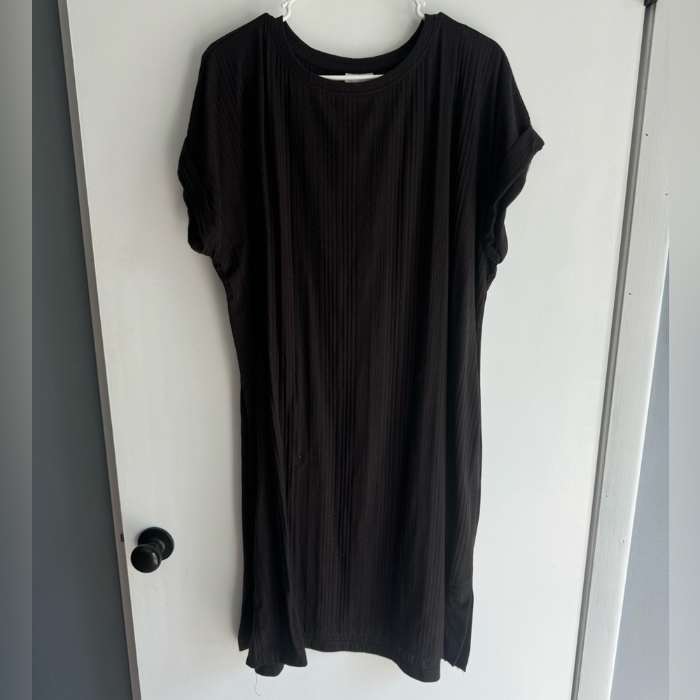 Elegant Black Dress